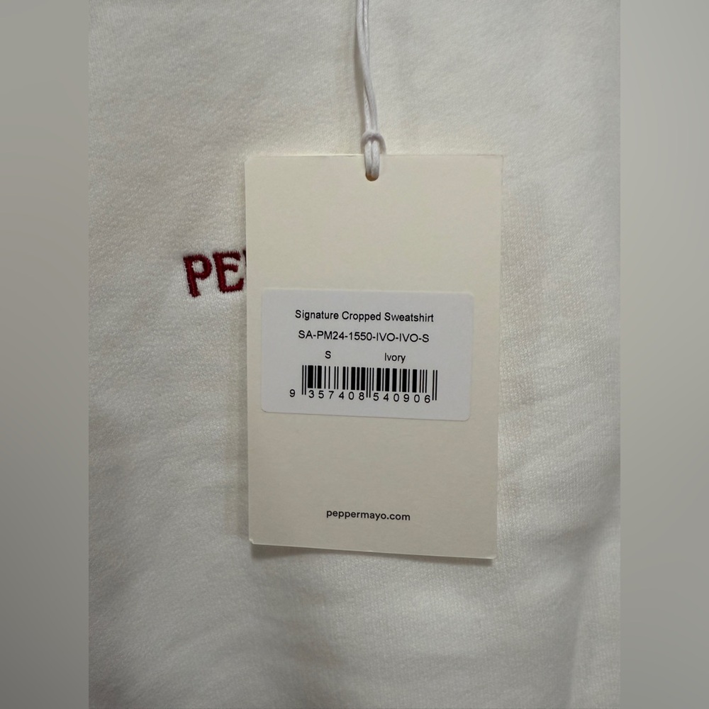 Peppermayo Exclusive - Signature Cropped Sweatshirt - Ivory S - Picture 11 of 14